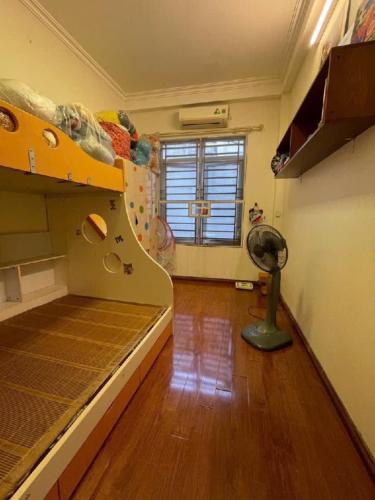 Bán Nhà Phố Vũ Trọng Phụng - Thanh Xuân. 115m,18 Tỷ - Sổ Đỏ Sẵn. LH Mr Kiên 0922979333